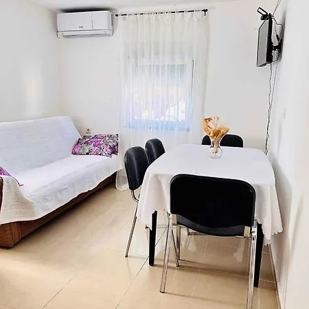 Apartment In - Riviera 45805 Zadar